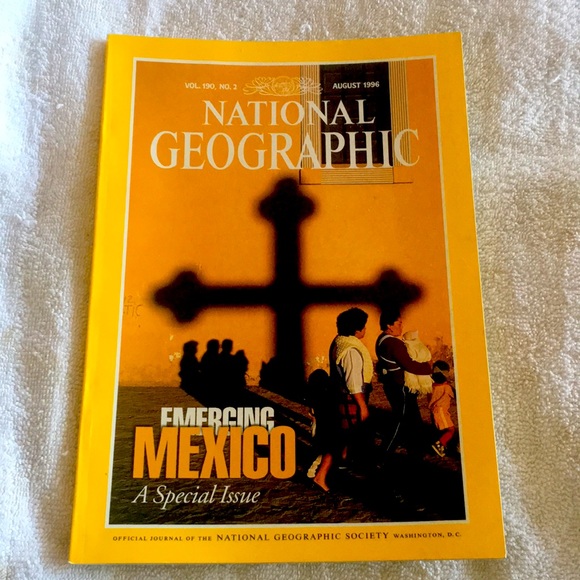 National Geographic Vol. 190 No. 2 August 1996 - Picture 1 of 12